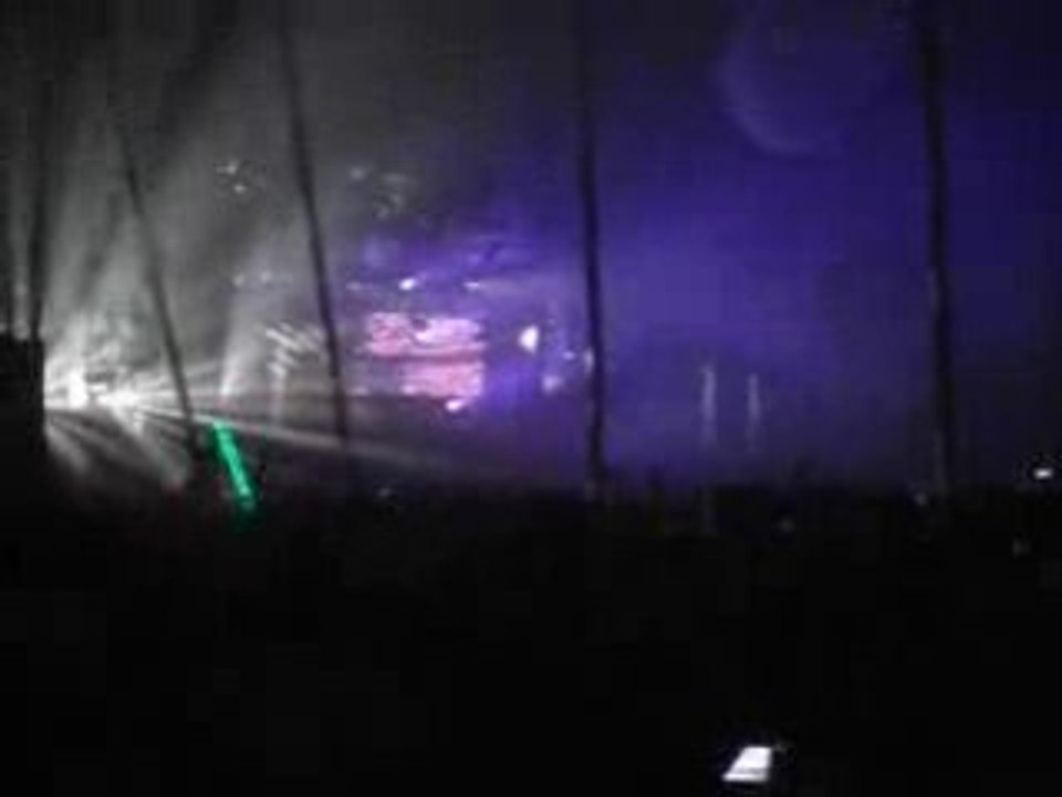 Creamfields 2008 - Tiesto - Clip 1