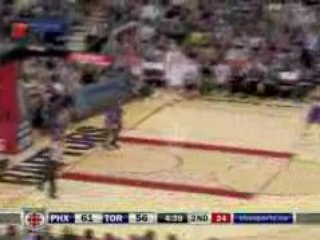 NBA Anthony Parker with a beautiful bullet pass down low