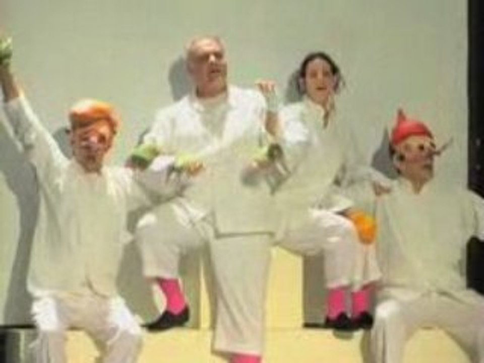 Pinocchio Court Toujours (EPK)