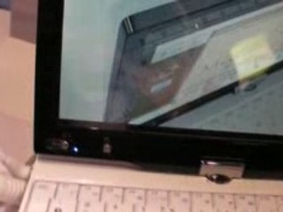 CES : Asus Eee PC T101H