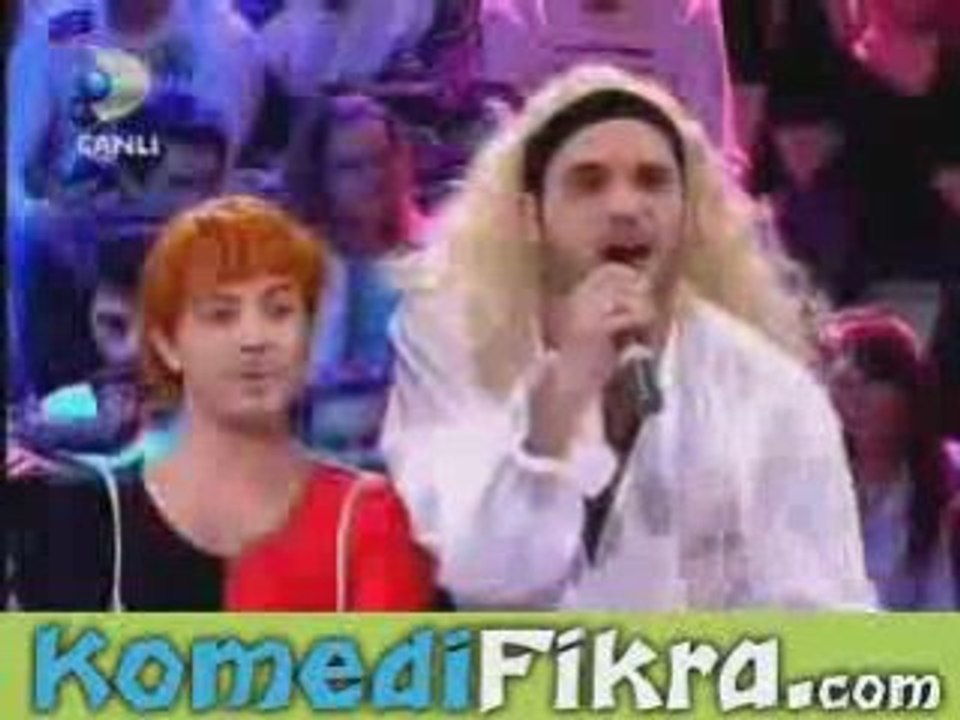 Okan Bayülgen Disko Kralı - Balerin