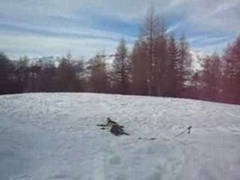 Aterrissage délicat pour Maro en ski 2 - Les Arcs 2009