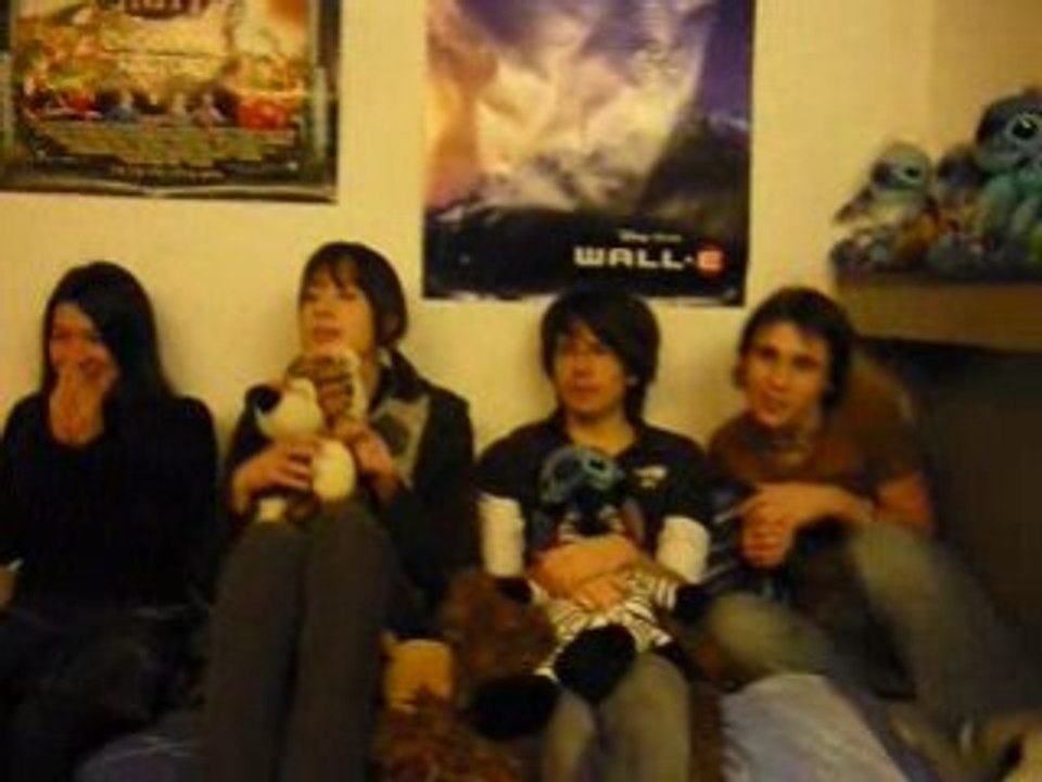 3 fans en actions... pauvre Yann!