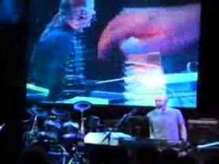 Roland vsynth gt par jordan rudess au namm 2009 part 3/3