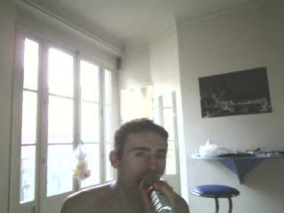 Wiwi égratigne "Les hommes sont des femmes comme les autres"