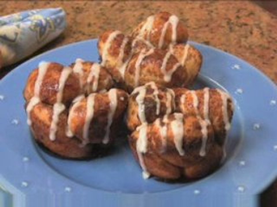 MiniMonkeyBread180