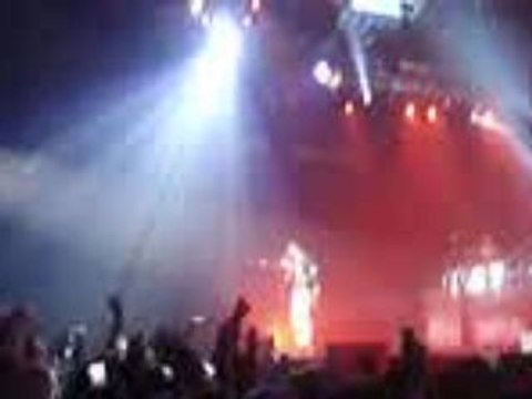 CHRIS BROWN AU DOME <3