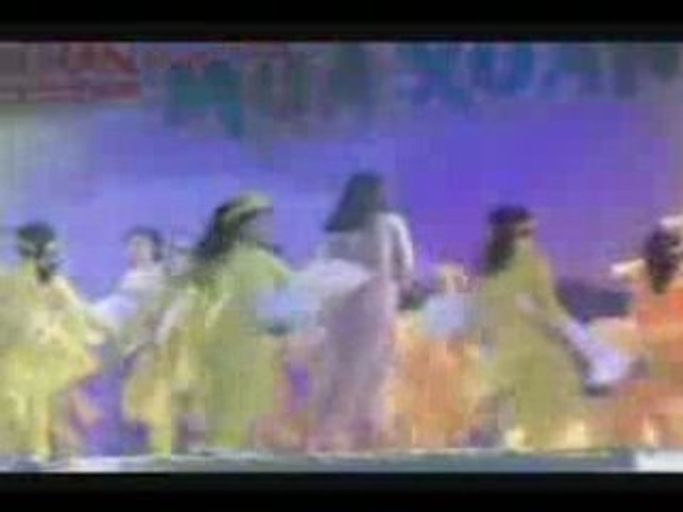 Tam Ca Ao Trang - Ngay Tet Que Em