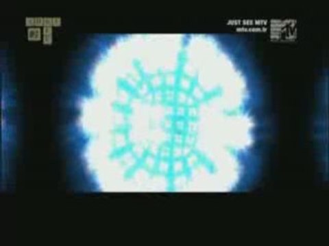 Nükhet Duru - Yalniz Daha Iyiyim (2009) by Aluxton