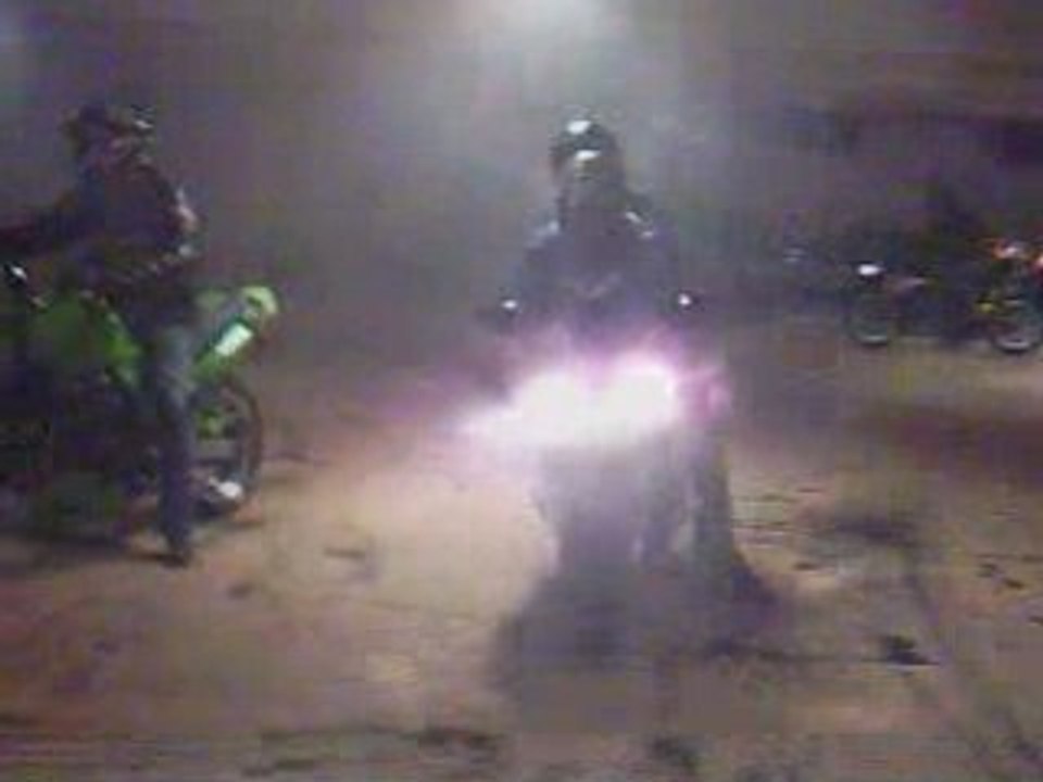 Le Mans : Motards en Folie