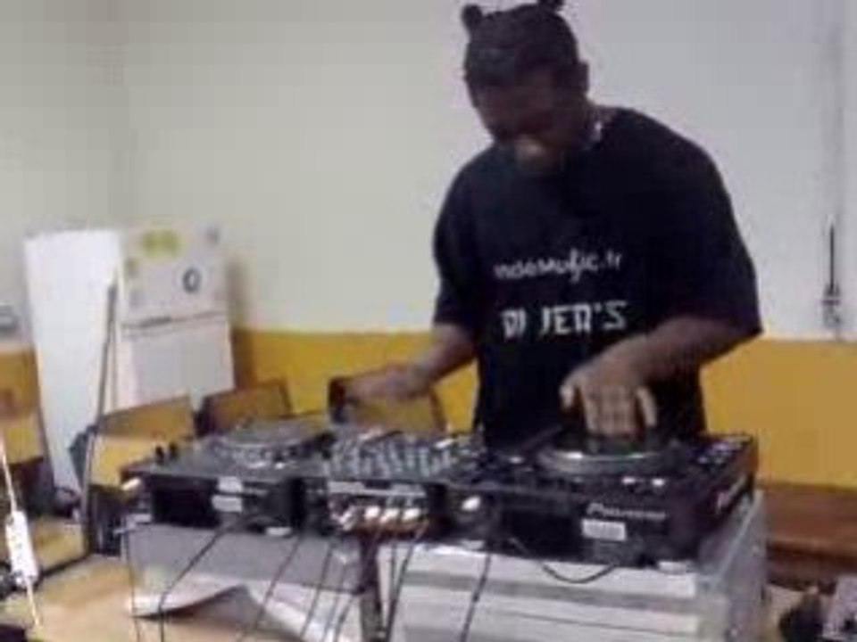 Dj Jer's en mode pass pass 2009