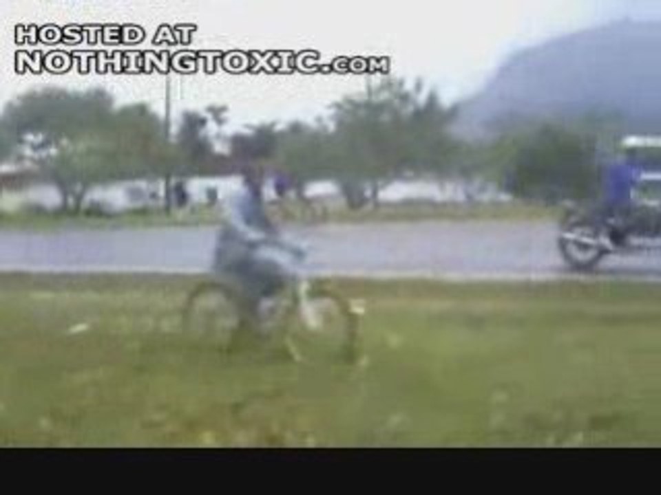 MOULOUD A VELO