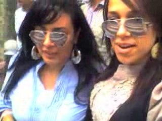 ALIA ET AMELLE DEHKAA PARTIE ON IMMITE KI? lol