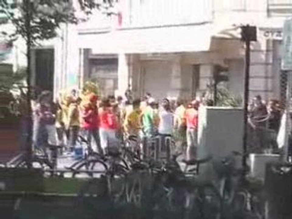 March in support of Basque Prisoners attacked by Police.