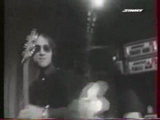 Flamin' Groovies - Roll Over Beethoven