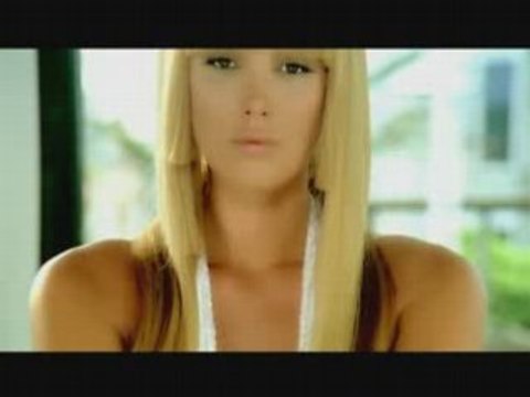 Petek Dinçöz - Yaraliyim Yarali by Aluxton