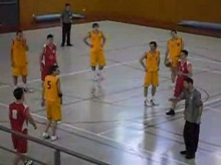 2008 2009: Seniors vs COV