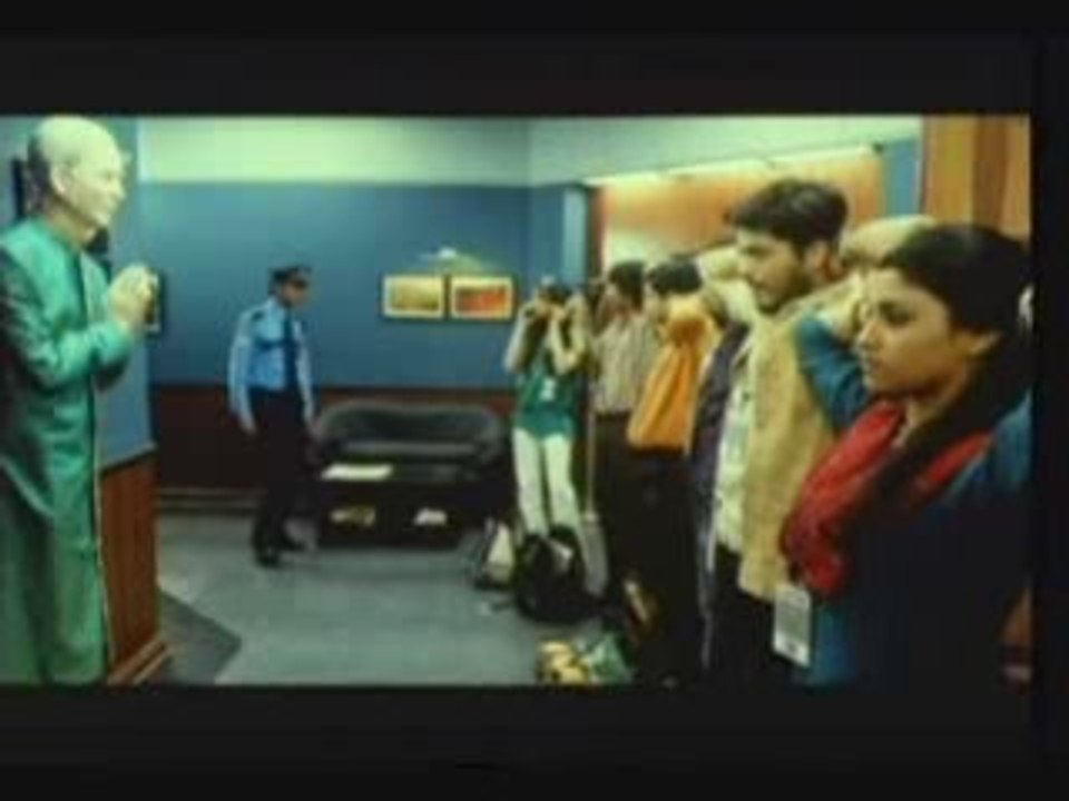 PIC 1 by HEART BREAK KID @ WWW.FILMYSTOP.NET
