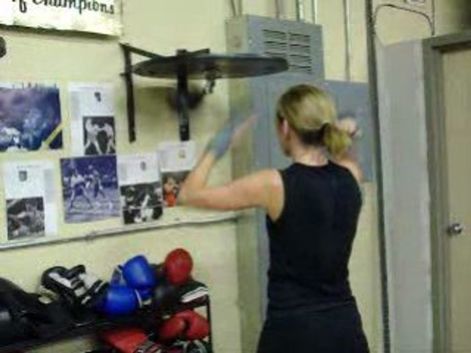 Columbus Ohio Boxing Gym Presents: Women's Boxing Workout.