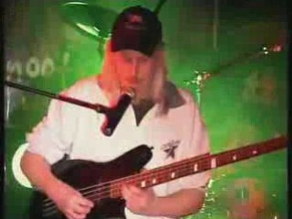 Problems by BB BlackDog Live at the Snooty Fox April 2008