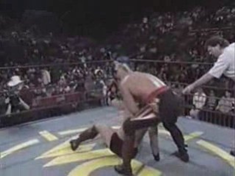 Halloween Havoc6