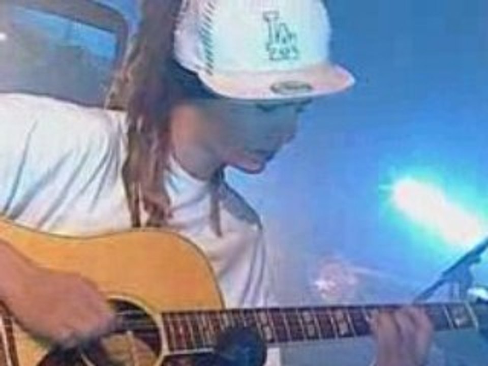 Tokio hotel "Stich ins glueck" Viva live (23-02-2007)