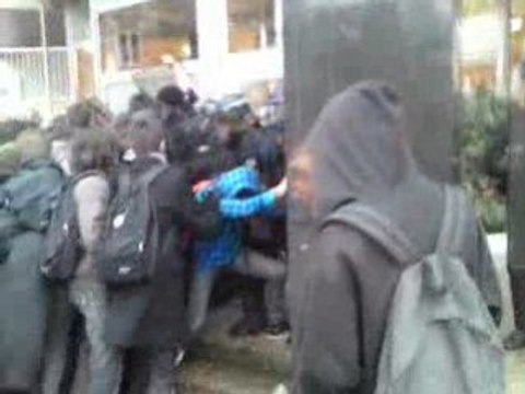 violences policières sur des Lycéens à Amiens