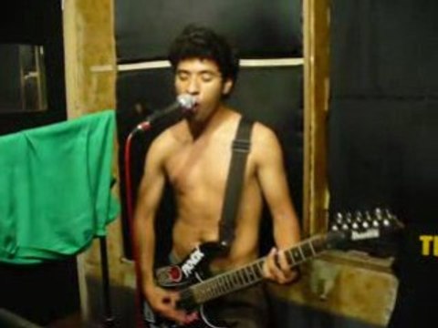 DANIEL junto con la banda ZIN ILUSION