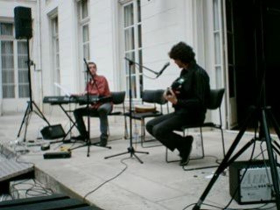 Garota de Ipanema (Jobim/Vinicius de Moraes)