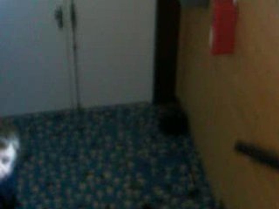 chauson dans la poubelle !!!xd