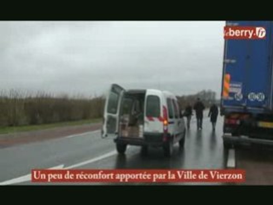 Une centaine de camions bloqués à Vierzon