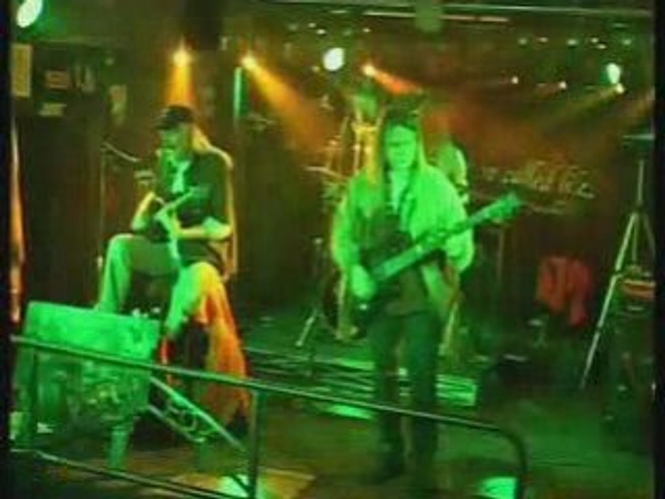 Problems by BB BlackDog Live at the SnootyFox 060109