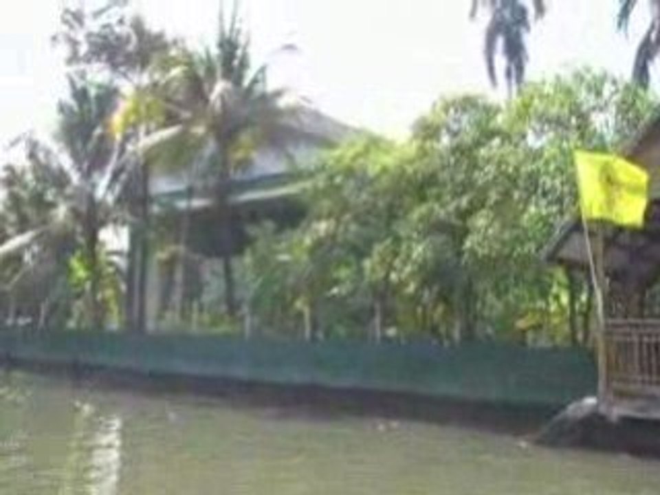MOV02A