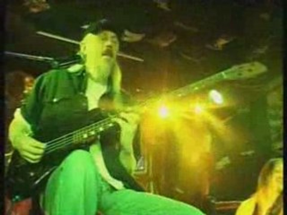 Low blow by BB BlackDog Live at the SnootyFox 060109