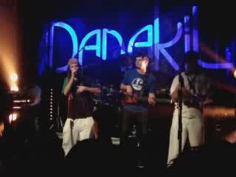 DANAKIL@l'abri blues=les champs de rose+résistance