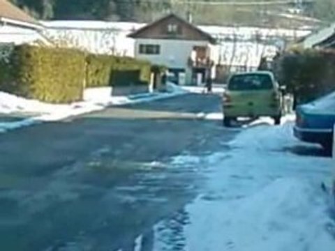 la 51 a Tricket en échappement libre