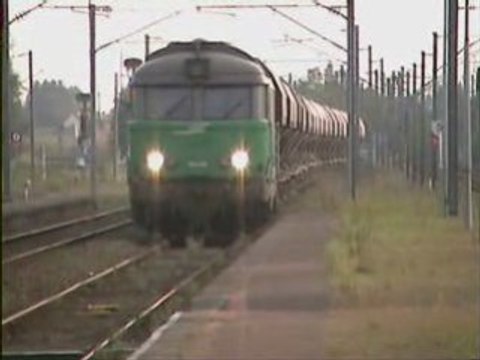 67468 82078 20H00 GRANDVILLIERS ABANCOURT AMIENS VE14SEP07