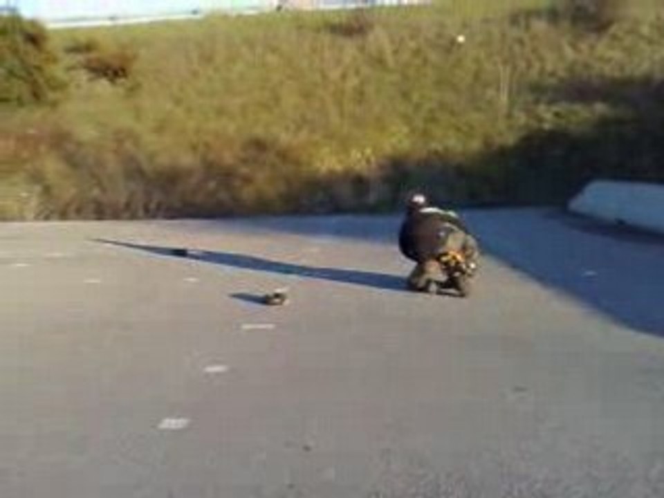 Piste genoux par terre