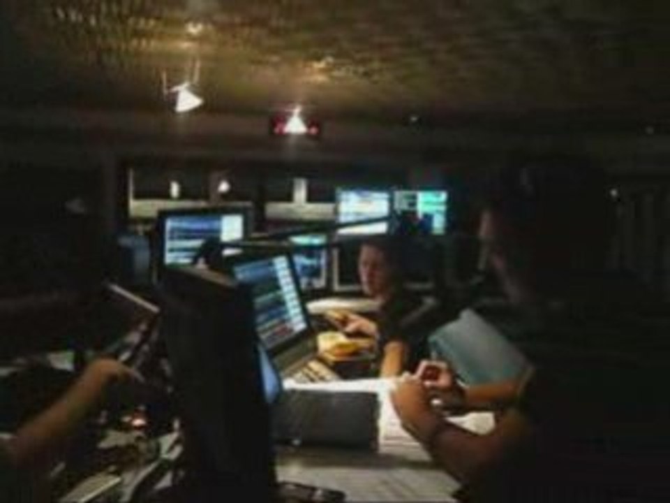 Studio d'NRJ Paris avec l'équipe Sans Interdit