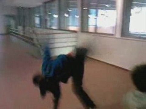 EASY ~ W-Bridge Crew - Freestyle Breakdance