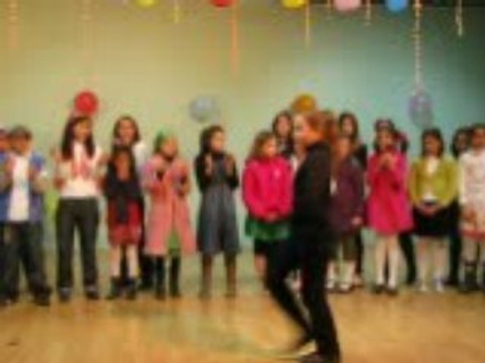 kardelen ilköğretim okulu ingilizce şarkı yarışması