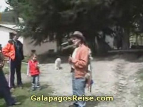 Galapagos islands cruise - Indigenous rituals Cuenca Ecuador