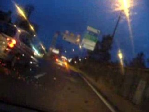 AX GT et AX sport sur des routes trempées