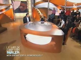 "Le mieux c'est d'en parler" sur l'homosexualité (1/3)