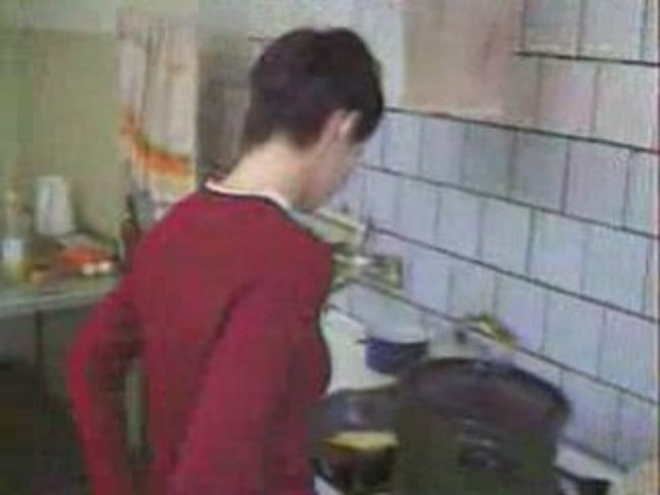 Camera-cachee-cuisine