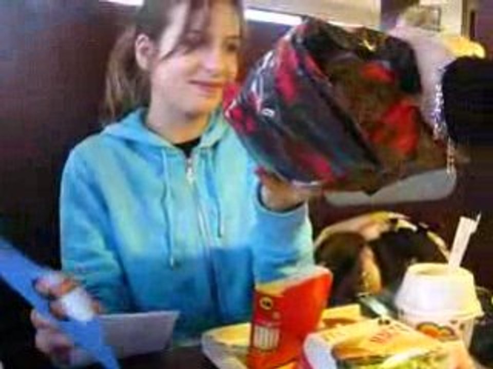 Mc Do veec Elles