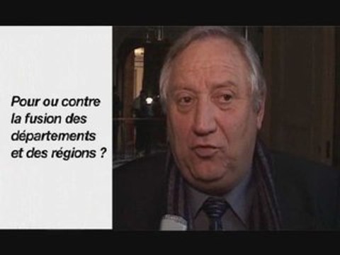 Faut-il fusionner départements et régions ?