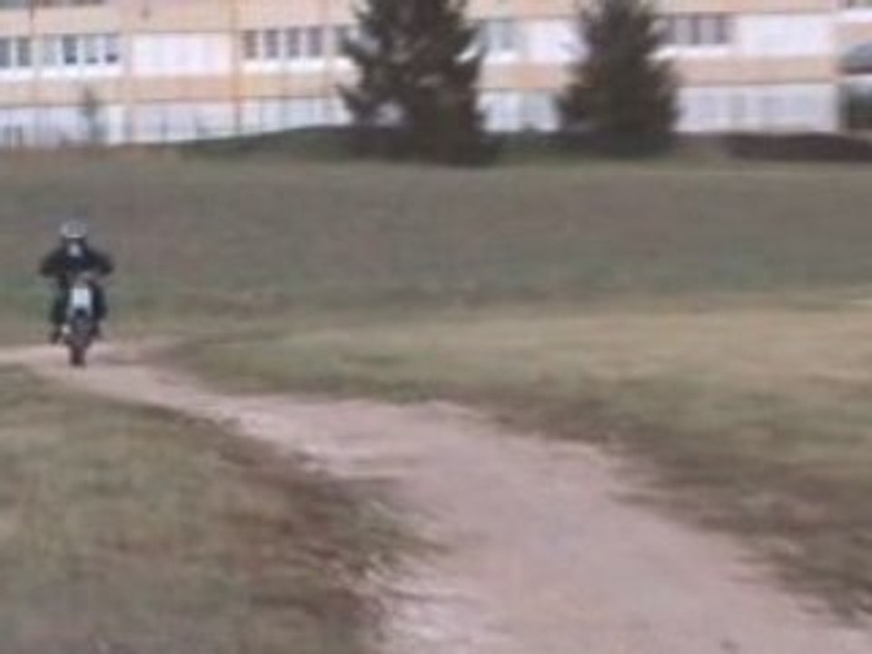 M2U00315