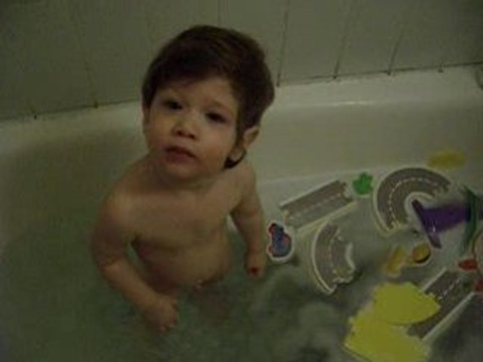 Marc dans le bain 2