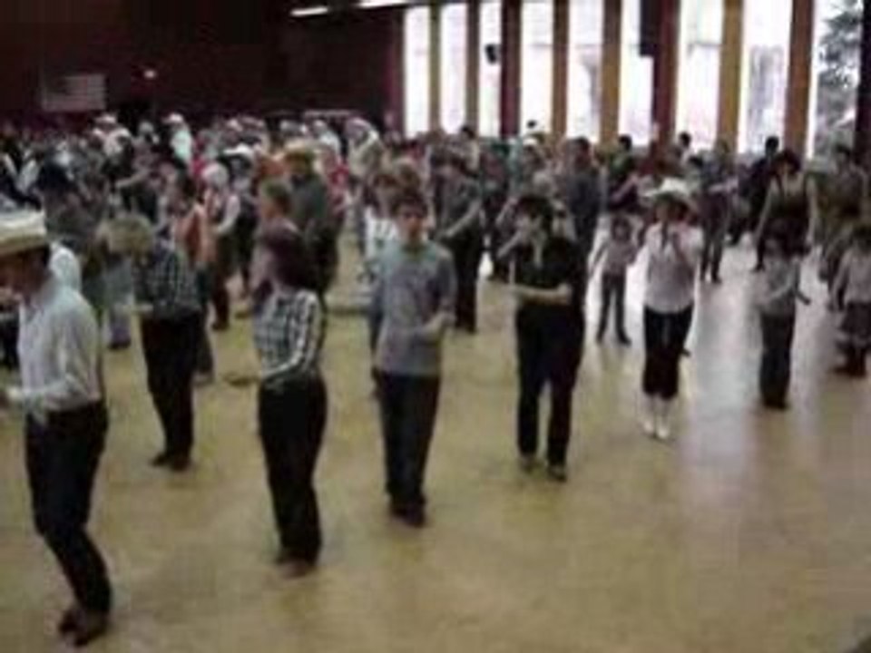 Cowgirl Twist Line Danse Bal Janville par City Jane Country